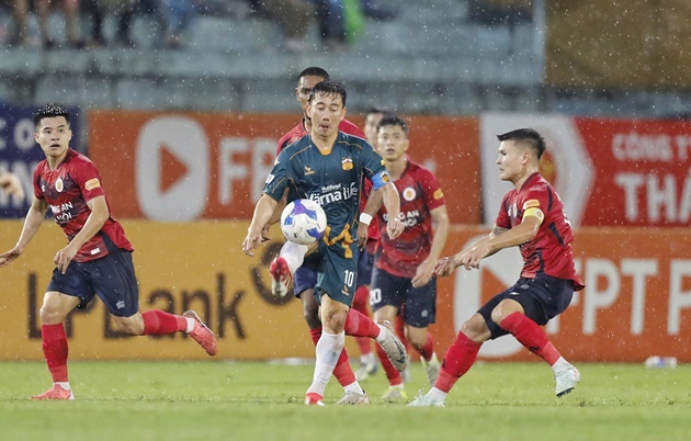 Thắng HAGL trong ngày sinh nhật, Quang Hải nói gì?