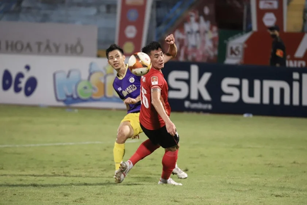 Thắng trận, Hùng Dũng nói thẳng cơ hội vô địch của Hà Nội