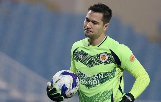 Thấy gì từ sai lầm của Nguyễn Filip trước Beijing Guoan?