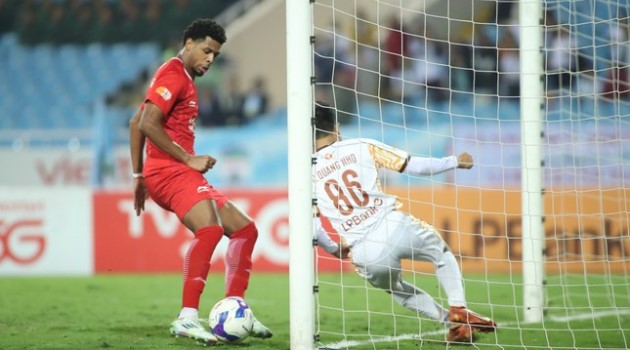 Thể Công Vietel hạ gục Hoàng Anh Gia Lai, kéo dài mạch thắng