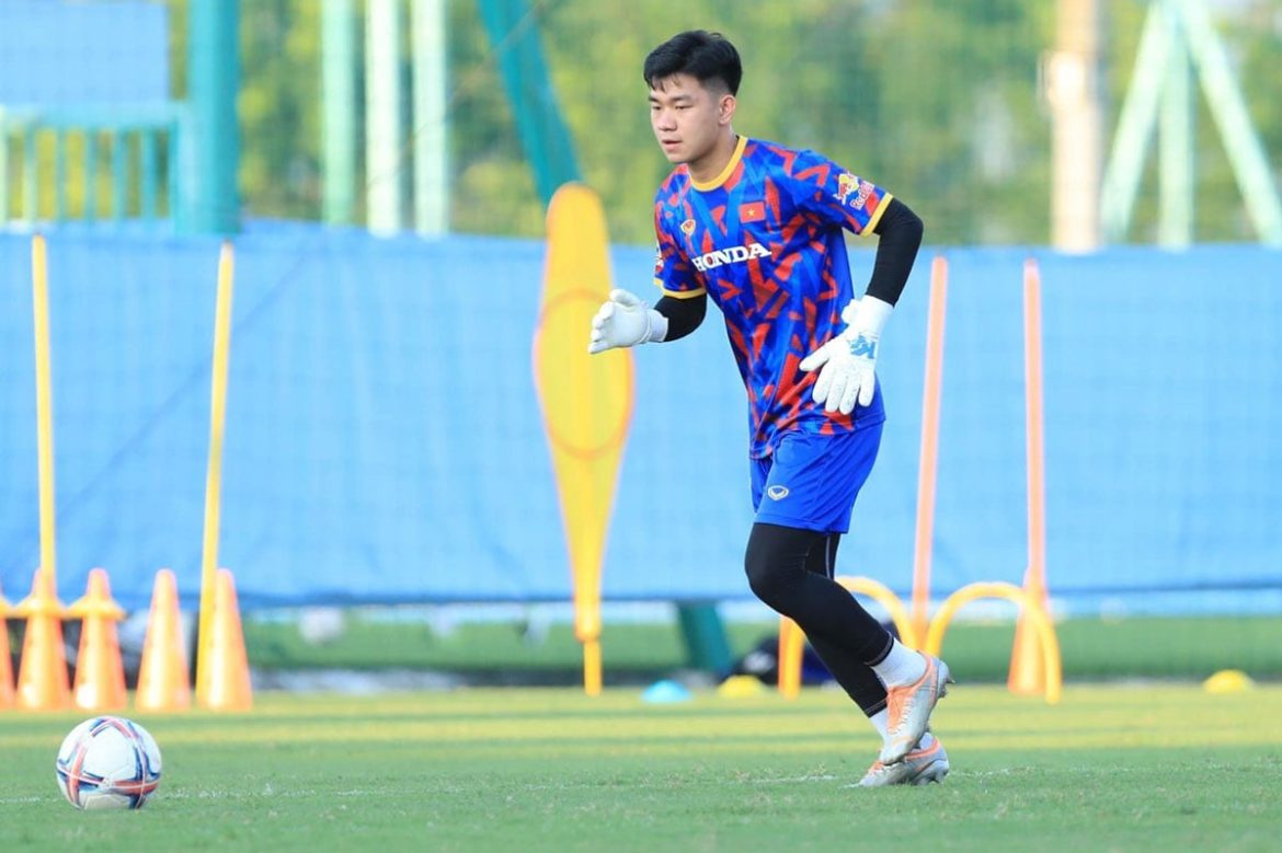 Thể Công Viettel đón viện binh trước màn đọ sức CA TPHCM