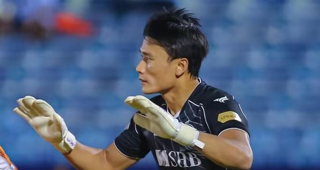 Thủ môn Bùi Tiến Dũng nói gì về bàn thắng để đời?