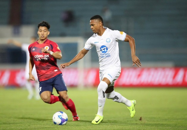 Thua trắng CAHN, HLV Nam Định chỉ ra điều đáng buồn nhất