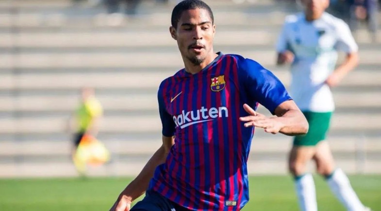 Tiết lộ lý do cựu tiền đạo Barcelona không đến V-League