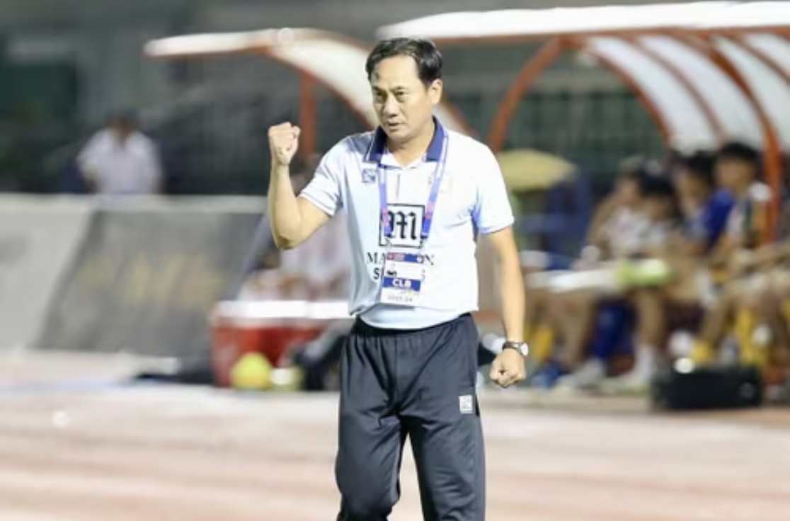 TP. HCM chia tay HLV Phùng Thanh Phương vì lý do bất ngờ