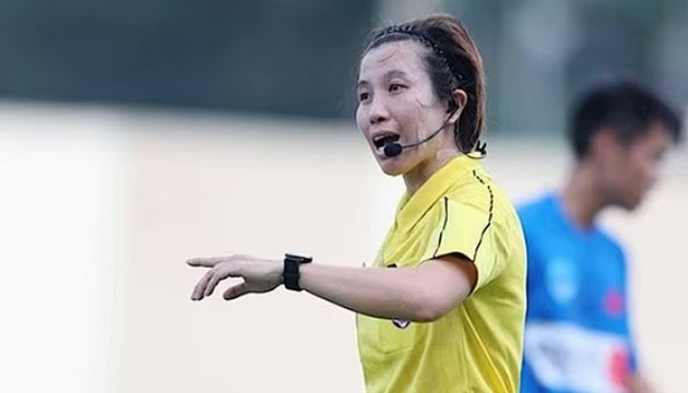 Trận Đà Nẵng vs Quy Nhơn Bình Định có trọng tài nữ ở phòng VAR