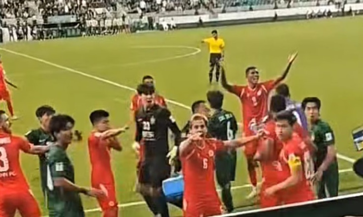 Truyền thông Trung Quốc phản ứng với màn ẩu đả trận Bắc Kinh Quốc An – Công an HN