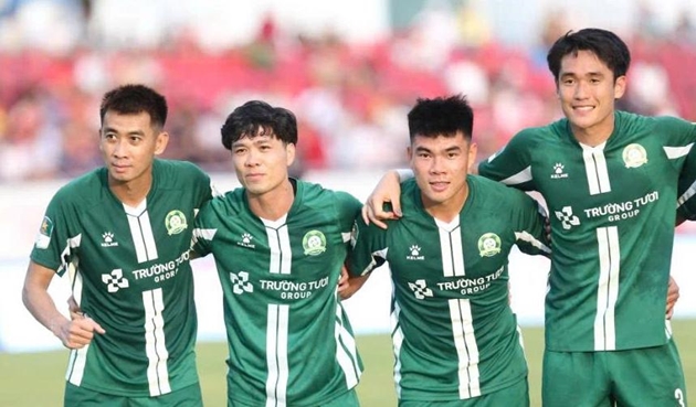 V.League 14 đội: VFF chờ Quảng Nam, cơ hội cho Bình Phước