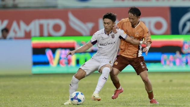 V-League chuyên nghiệp hơn, nhưng cảm xúc lại mất dần