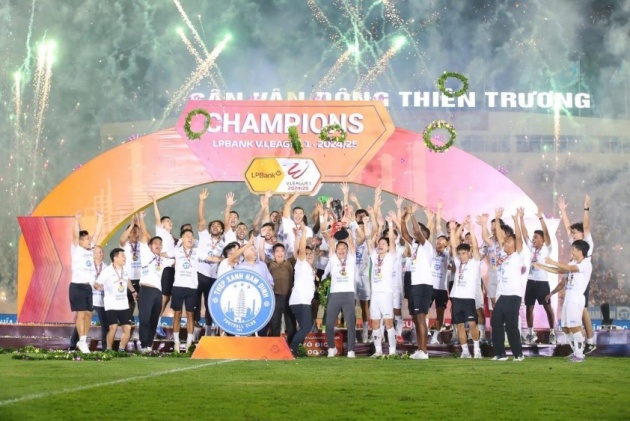 V.League vượt Thai League, giữ ngôi số một về khán giả đến sân