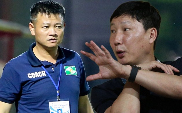Văn Quyến làm trợ lý cho HLV Kim Sang-sik?; ‘HAGL trước đây đâu có đá đẹp’