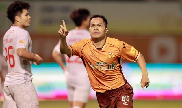 Viettel tan mộng đua vô địch