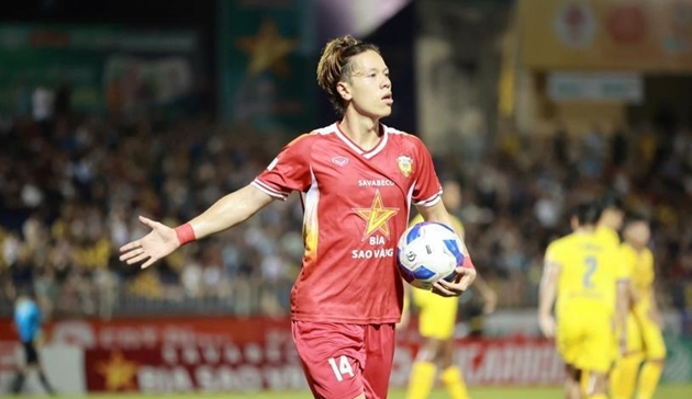 Viktor Lê nhận mưa lời khen từ HLV Hà Tĩnh