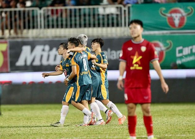 Vòng 21 V-League: HAGL sáng cửa thăng tiến; Nam Định lại gây sốc?