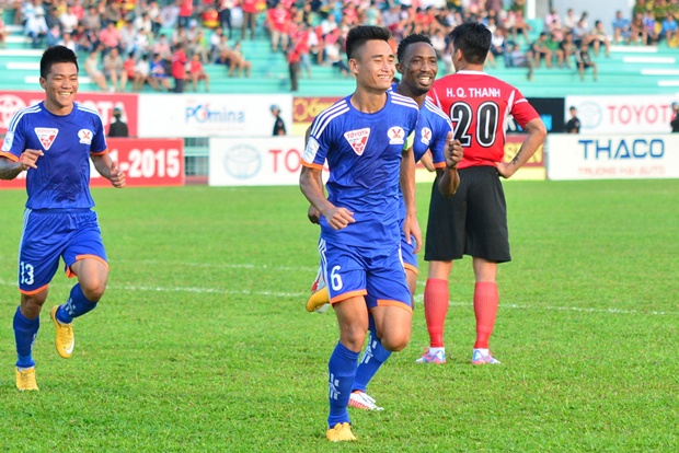 14 cầu thủ bị treo giò tại vòng 25 V-League 2016