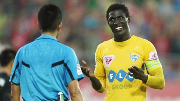 16h ngày 18/01, FLC Thanh Hóa vs Long An: Chủ nhà tập sống thiếu Omar