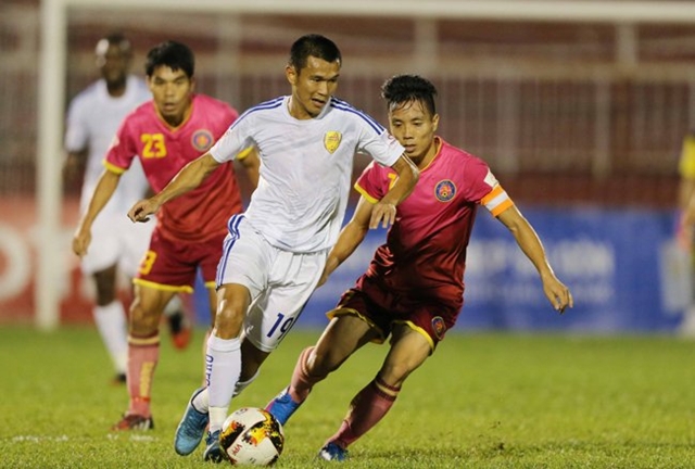 17h00 ngày 10/3, Quảng Nam FC vs Sài Gòn FC: Nhà vô địch ra oai