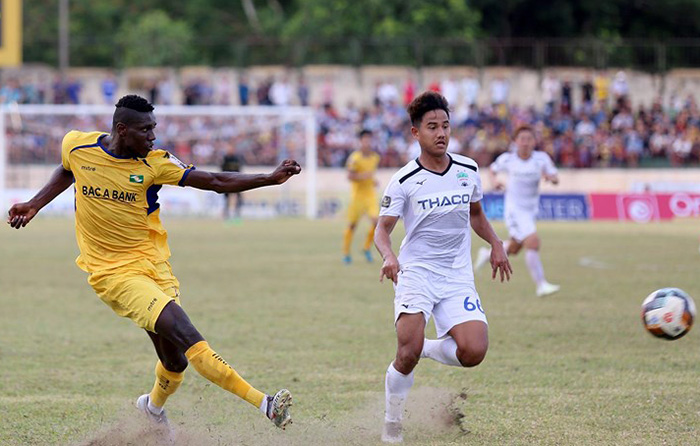 17h00 ngày 21/07, HAGL vs SLNA: Lệnh phải thắng