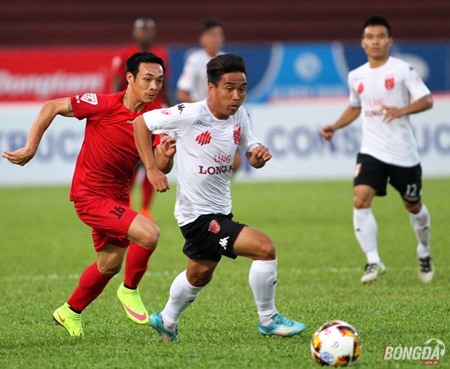 17h30 ngày 19/2, TP.HCM vs Long An: Tìm kiếm lối thoát