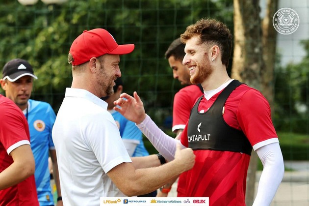 3 lý do khiến CAHN tụt dốc thê thảm