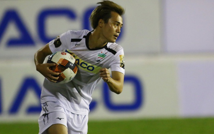 5 điểm nhấn vòng 3 V-League 2019: HAGL bất lực tại Pleiku; Ngọc Hải lại vào bóng thô bạo