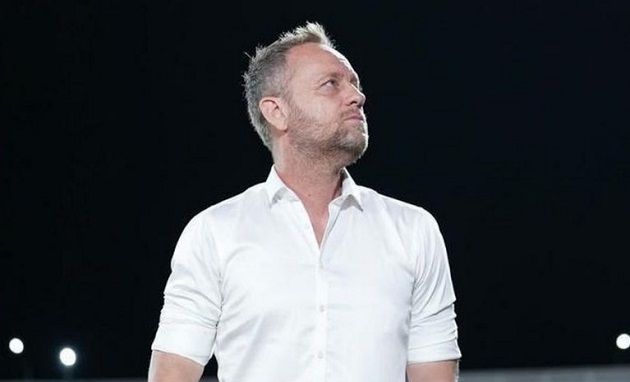 Áp lực đè nặng lên HLV Polking