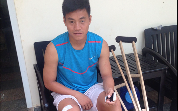 Bác sĩ mất gần 2 tiếng nối dây chằng cho tiền đạo HAGL