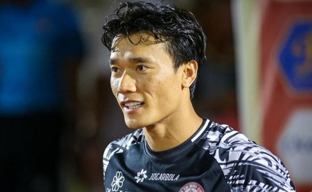 Bán thủ môn Bùi Tiến Dũng, CLB TP.HCM gặp vận đen