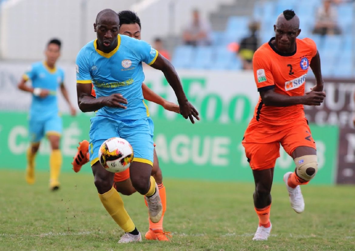 Bằng điểm HAGL, HLV Nguyễn Minh Phương vẫn nơm nớp lo trụ hạng