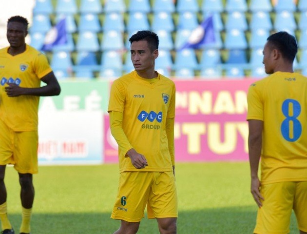 Bầu Đệ: Người đưa Thanh Hóa trở về từ vực sâu