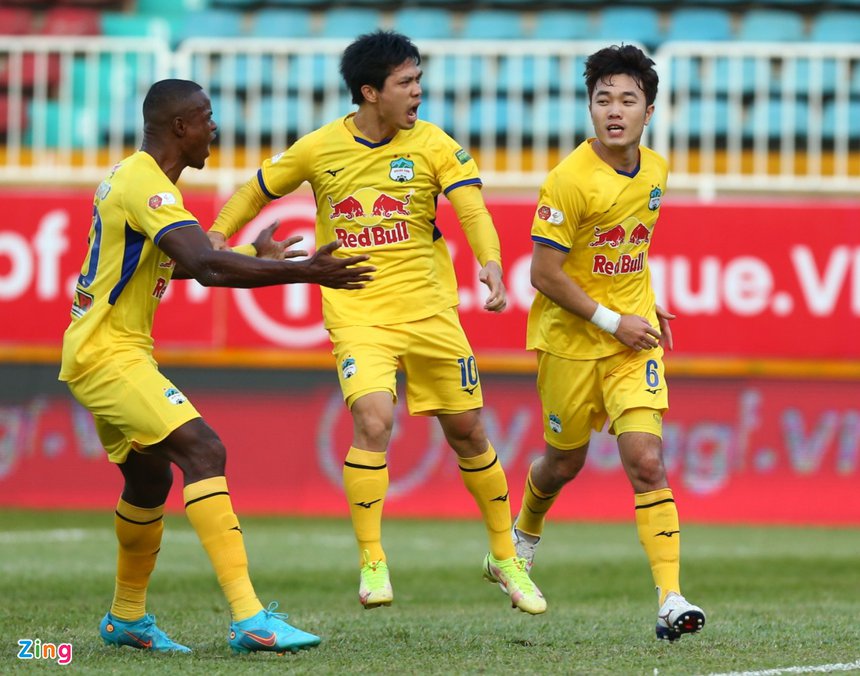 Bầu Đức: ‘Công Phượng muốn rời HAGL lúc nào cũng được’