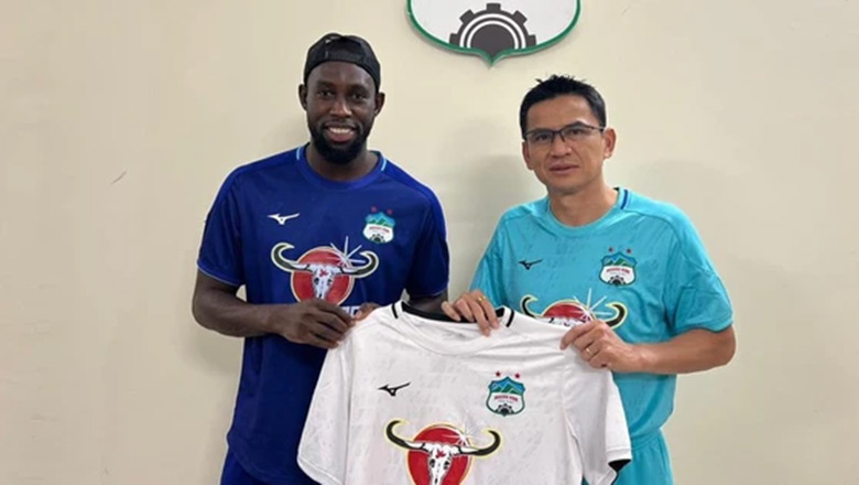 Bị FIFA cấm chuyển nhượng, HAGL phản ứng ra sao?