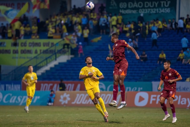 Bình Định cầm hòa phút 90+4 trước Thanh Hóa, giữ hy vọng trụ hạng