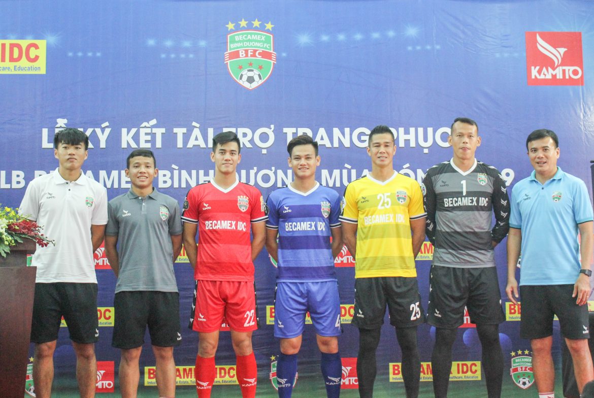 Bình Dương ra mắt áo đấu mới ở V-League 2019