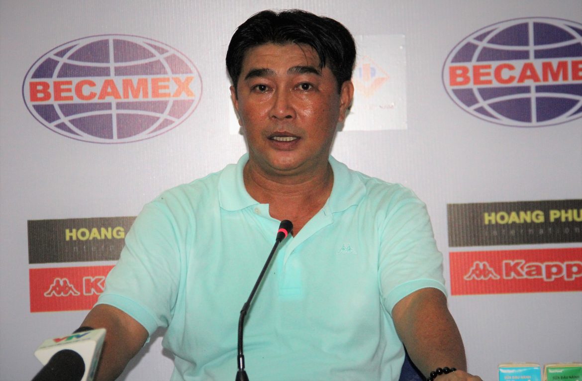 Bình Dương vào Top 2, HLV Trần Minh Chiến vẫn kiên định với mục tiêu trụ hạng