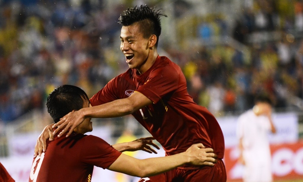 Các CLB Australia để ý Quế Ngọc Hải, Vũ Văn Thanh