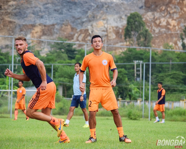 Các đội bóng miền Trung hội quân sớm