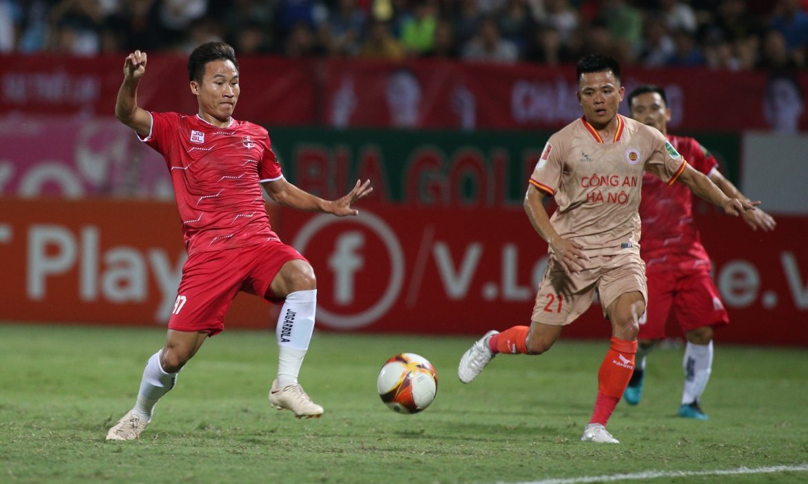 CAHN thua đau Hải Phòng trong ngày Quang Hải mờ nhạt