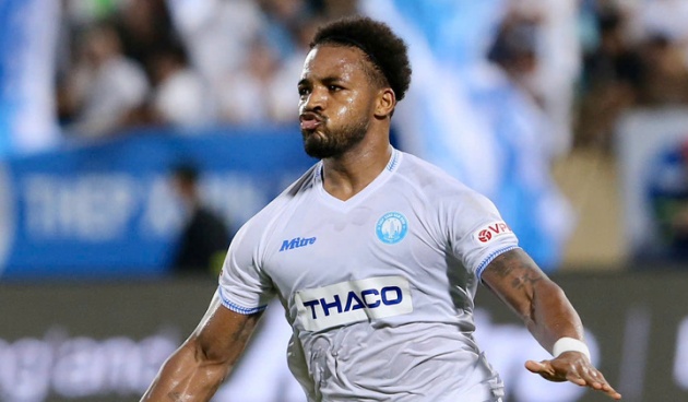 CĐV Indonesia chia vui với Xuân Son về hợp đồng mới