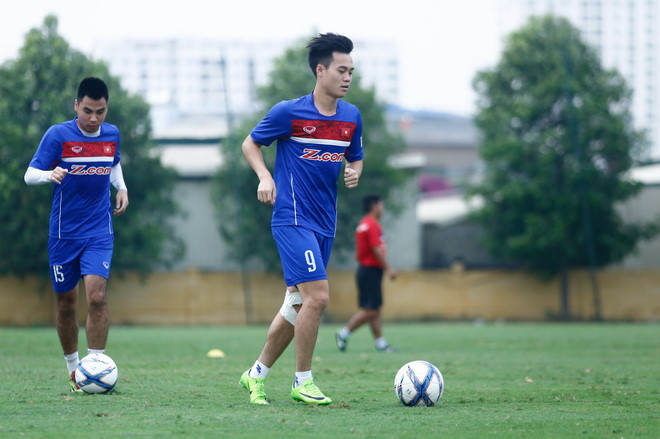 Chấn thương biến chứng, Văn Toàn lỡ cả tuyển Việt Nam và V.League