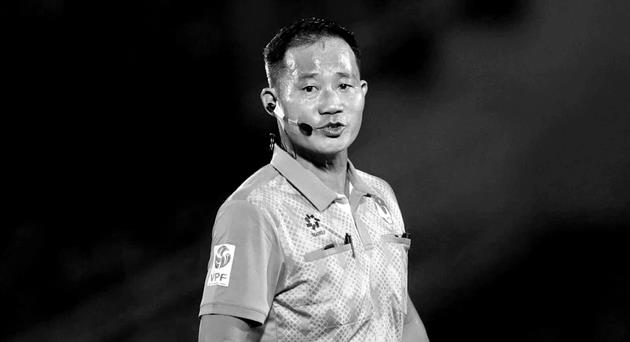 Chủ tịch FIFA chia buồn với gia đình trọng tài Trần Đình Thịnh