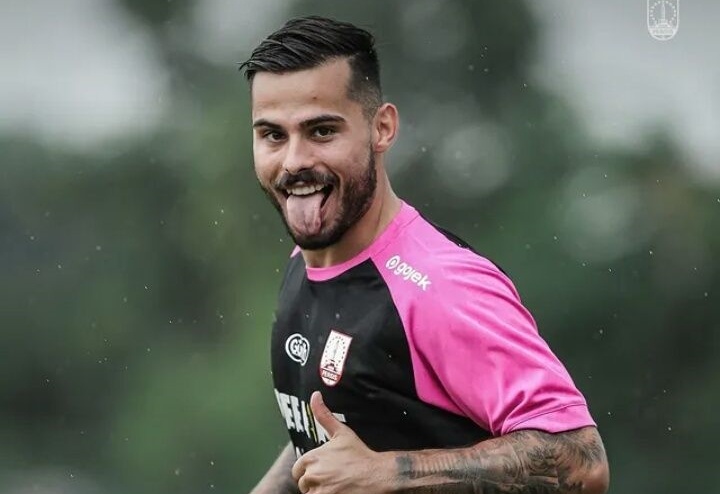 CLB Nam Định chiêu mộ cựu học viên Barca