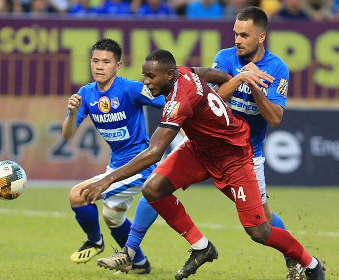 CLB TP.HCM tiếp tục bay cao: Bí quyết đơn giản chính là … “Fergie Time”