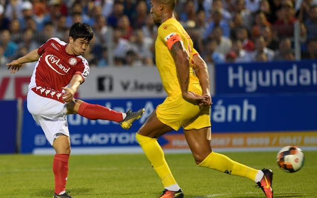 CLB TP.HCM vấp ngã – đừng đổ lỗi cho Công Phượng