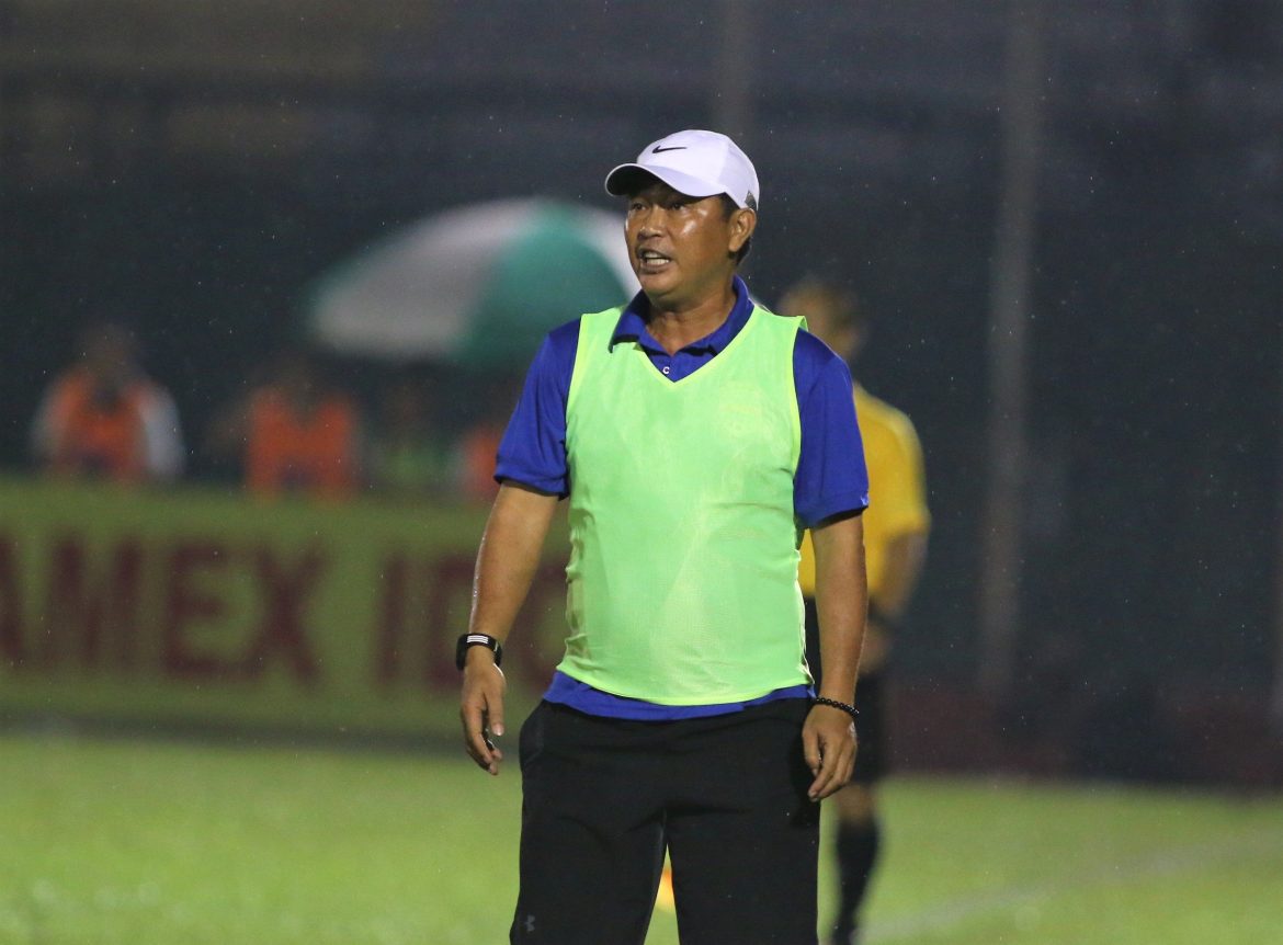 “Cối xay huấn luyện viên” tại V-League: Bất ngờ thú vị với nạn nhân thứ 6