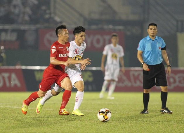 Công Phượng: Đời thay đổi khi ta thay đổi!