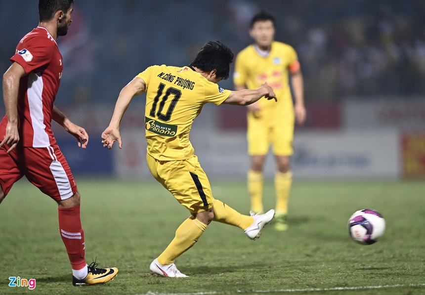 Công Phượng lên tiếng, HAGL vùi dập nhà đương kim vô địch V-League