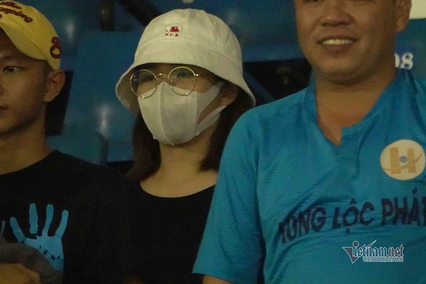 Công Phượng sáng trở lại: Vì thầy Park, ơn thầy Chung và… nhờ vợ!