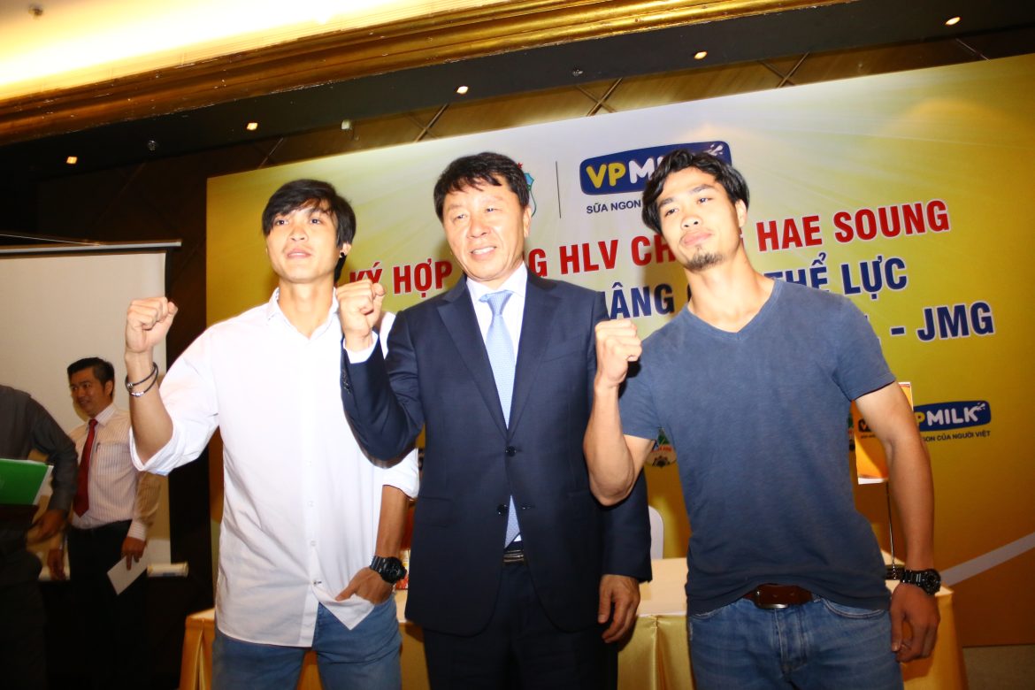 Công Phượng, Tuấn Anh bị ‘nhắc khéo’ trong ngày ra mắt GĐKT Chung Hae Soung