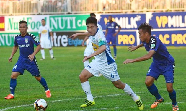 ‘Công Phượng, Xuân Trường kém xa chính họ ở U23 Việt Nam’